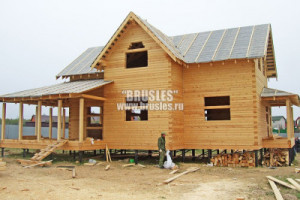 Статьи — Когда лучше строить дом из профилированного бруса? — фото